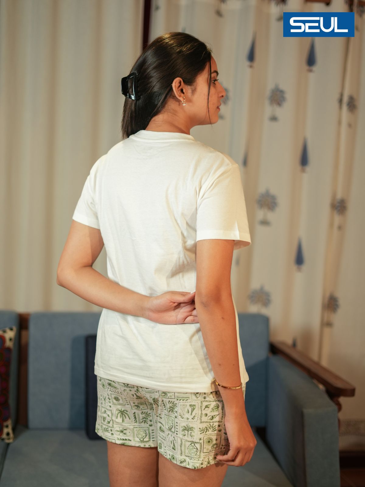 Women's T-shirt & Shorts Set (Green AOP)